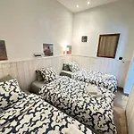 Charles V Marais Apart Otel