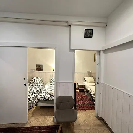 Charles V Marais Lejlighedshotel 3*