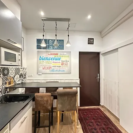 Charles V Marais Hotel apartamentowy Paryż