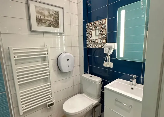 Charles V Marais 3* Paris