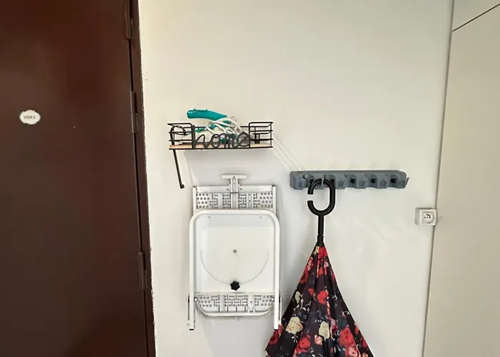 Charles V Marais Paris