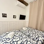 Aparthotel Charles V Marais