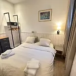 Aparthotel Charles V Marais Paris
